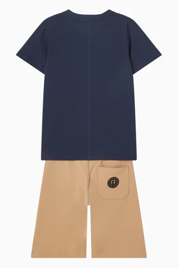 طقم تي شيرت وشورت مطبوع بشعار الماركة