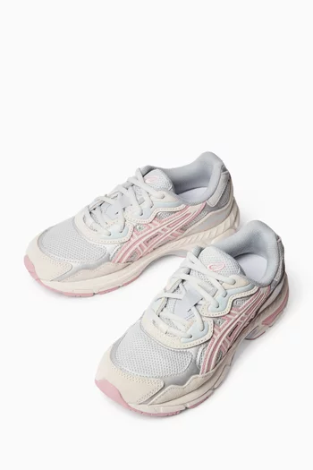 سنيكرز جل-ان واي سي جي اس