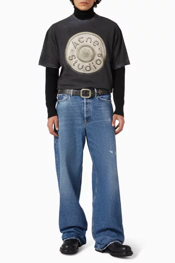 تي شيرت بشعار الماركة مزيج قطن