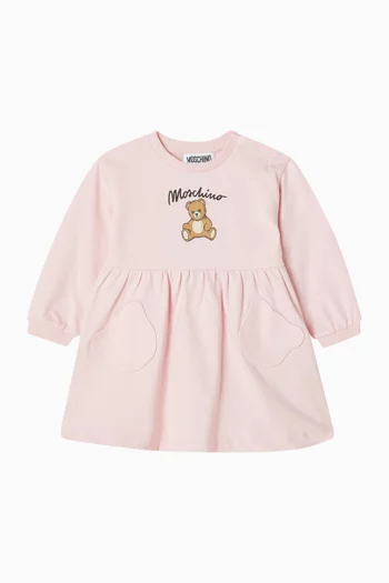 فستان بقصة واسعة مزينة بطبعة دب قطن