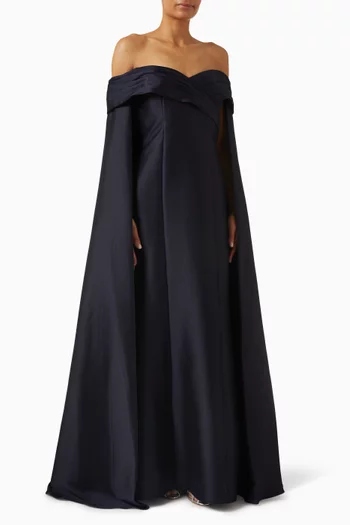 فستان سهرة بأكتاف مكشوفة وكاب