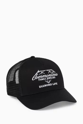 كاب تراكر بشعار Diamond Life قنب