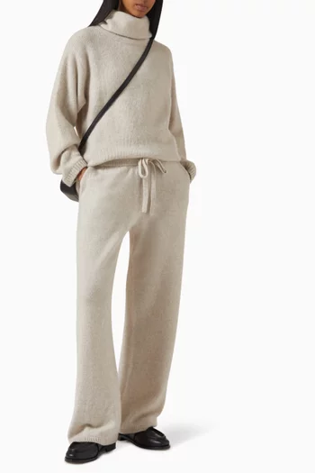 سترة فضفاضة بياقة عالية كشمير