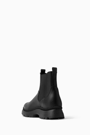 H692 Chelsea Boots