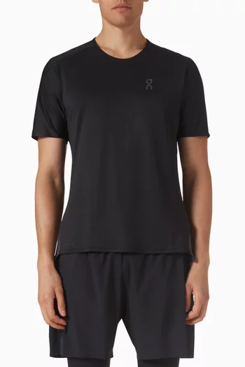 تي شيرت بيرفورمانس-تي