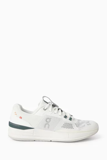 The Roger Pro Sneakers in Mesh