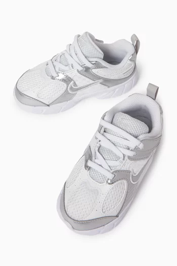 V5 RNR Lace Up Sneakers