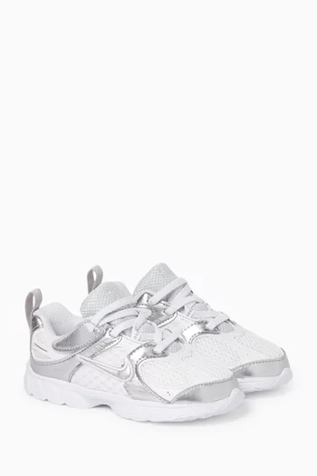V5 RNR Lace Up Sneakers