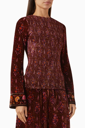 بلوزة ريفولي بكشكش مخمل