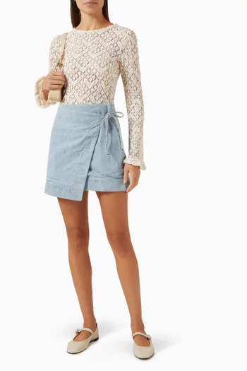 بلوزة شابلي كلوك دانتيل إيطالي