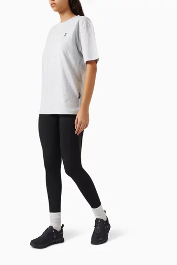 لغينغز ستوديو منسوج