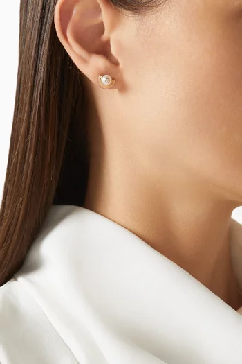 Beluga Single Pearl Earring in 10kt Yellow Gold