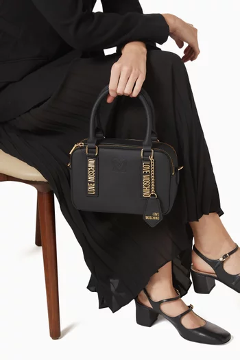 Small Pure Essential Bag in Faux Leather