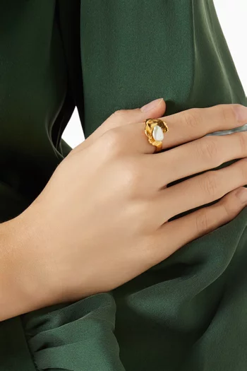 Pearl Nest Ring in Gold-tone Brass
