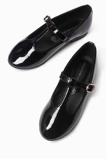 Eden Ballet Flats in Faux Leather