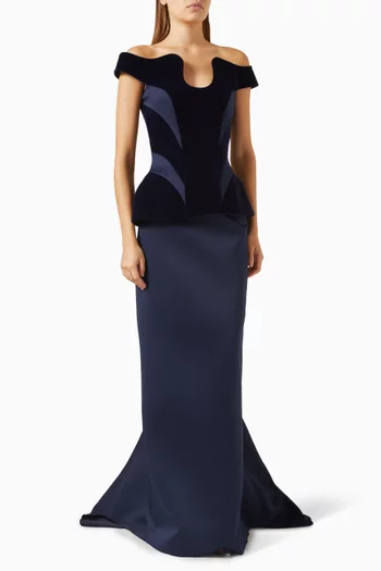 طقم بلوزة وتنورة نيكسي