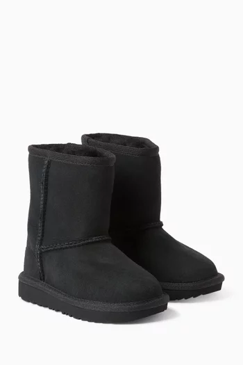 Classic II Boots in Suede
