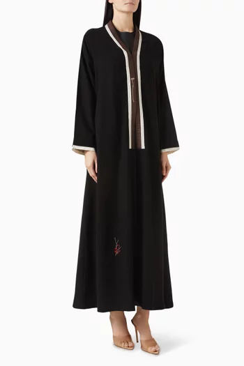 عباية بأكمام طويلة كريب
