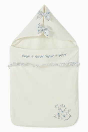 كيس نوم بعقدة بارزة