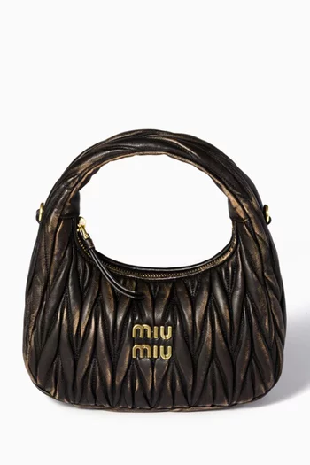 Wander Hobo Bag in Matelassé Nappa