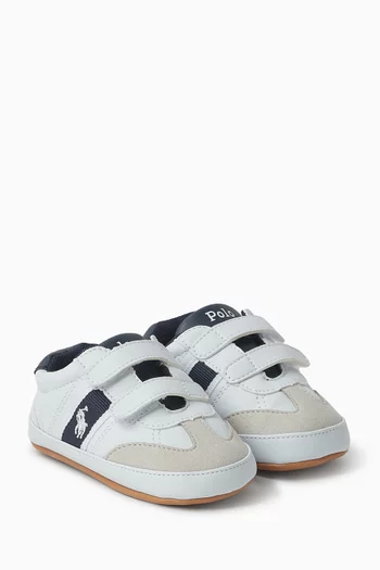 سنيكرز هيرتج كورت III جلد صناعي للأطفال الرضع