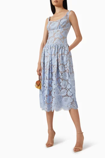 Midi Dress in Floral Lace