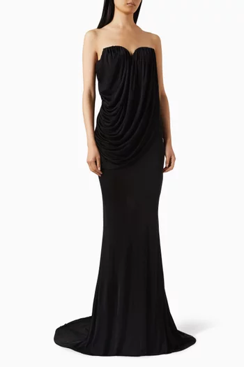 فستان بتصميم مشد وفتحة رقبة على شكل قلب جيرسيه