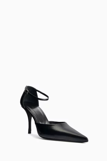 Court 90 Pumps in Leather