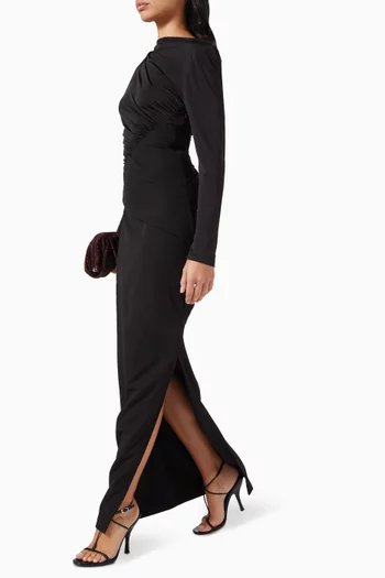 فستان طويل بكشكش