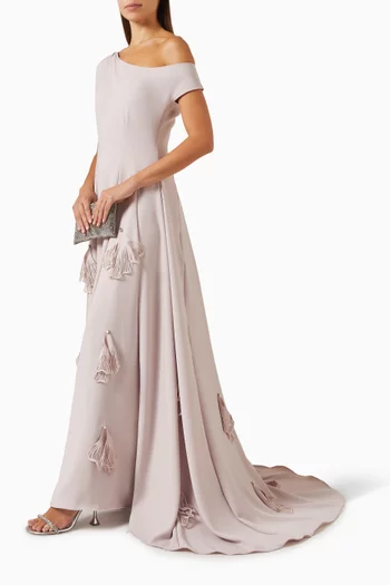 فستان سهرة مزين بزهور بارزة