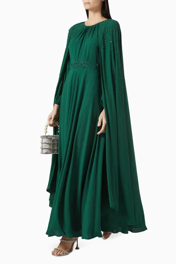 قفطان بكاب وتطريزات بالخرز