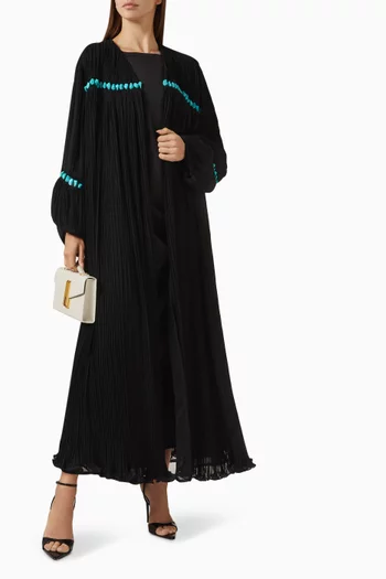 طقم عباية مطرز بالأحجار