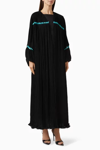 طقم عباية مطرز بالأحجار