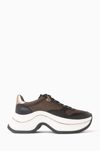 سنيكرز آرلا بنعل سميك قنب بنقشة شعار الماركة