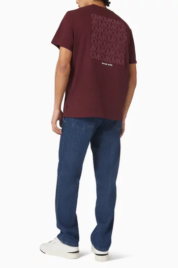 تي شيرت بشعار الماركة قطن