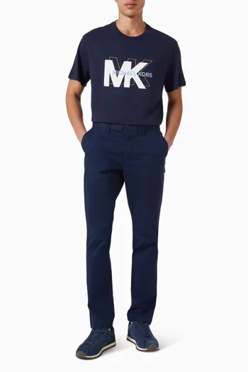 تي شيرت بطبعة شعار الماركة قطن