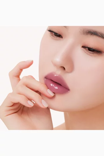 ملوّن شفاه ايسي جلو درجة 03 سواي، 5 ملل