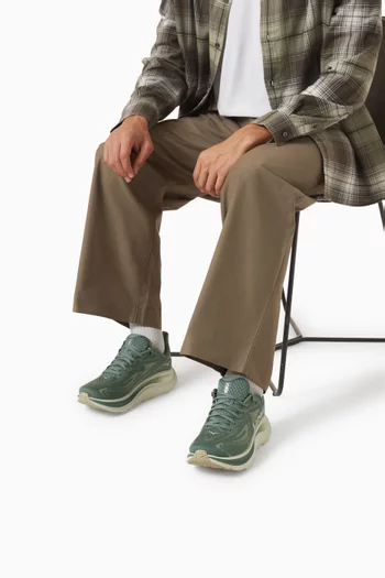 Clifton 10 Sneakers in Knit