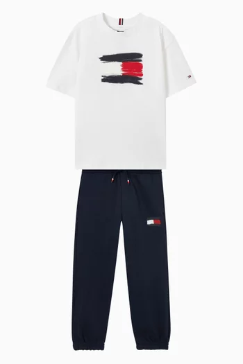 تي شيرت بشعار العلم قطن