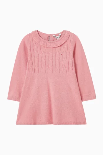 فستان بنمط سترة منسوج بغرزة الضفيرة