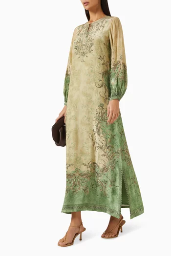 قفطان مزين بنقشة ورباط تضييق