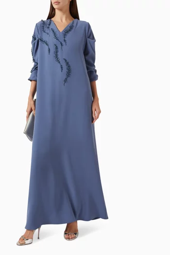 قفطان مطرز بالخرز