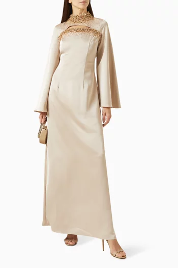 A sophisticated fitted dress featuring ahigh-neck collar and a graceful eye-shaped slit at the neckline, exquisitelyembellished with metallic goldleatherette, shimmering beads, andsparkling crystals for a striking, refinedlook:BEIGE:M|218756625