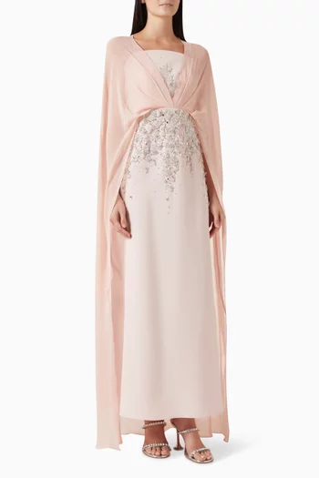 فستان كاسيا طويل بأكمام بنمط كاب ومطرز بالكريستال