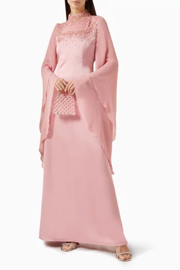 فستان طويل مطرز بالكريستال