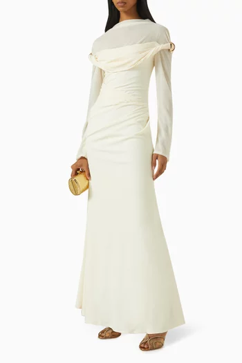 فستان بدرابيه وياقة عالية