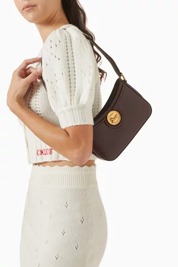 حقيبة كتف بحلية ميدالية الحصان جلد حبيبي