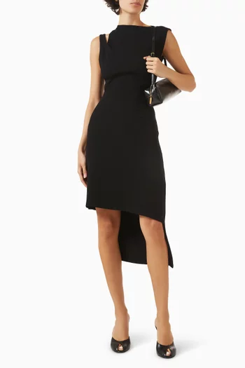 فستان اوبليك متوسط الطول بقصة مربعة