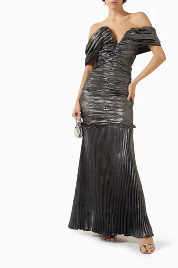 فستان سهرة والدورف بأكتاف مكشوفة