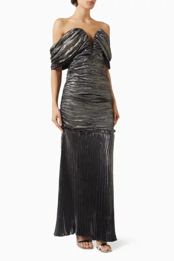 فستان سهرة والدورف بأكتاف مكشوفة